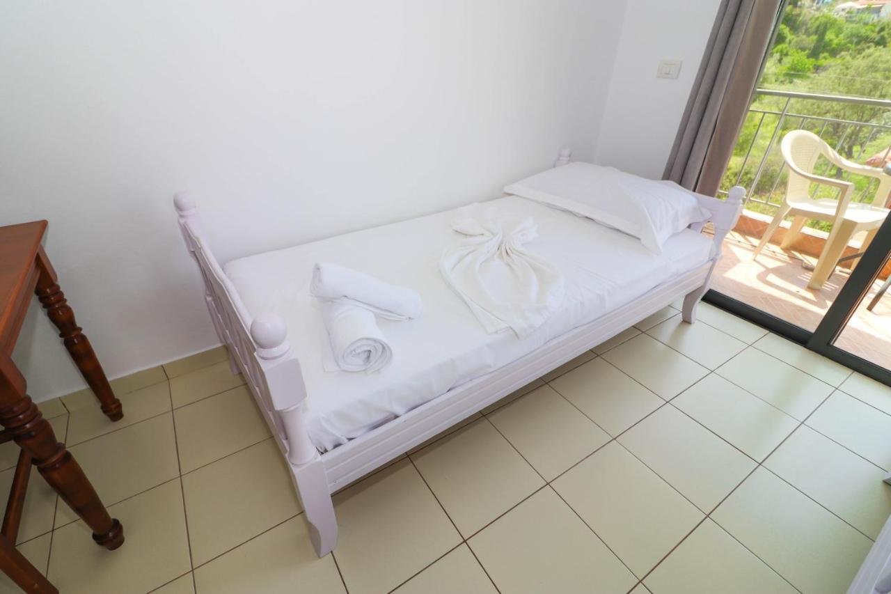 Aparthotel Bora *